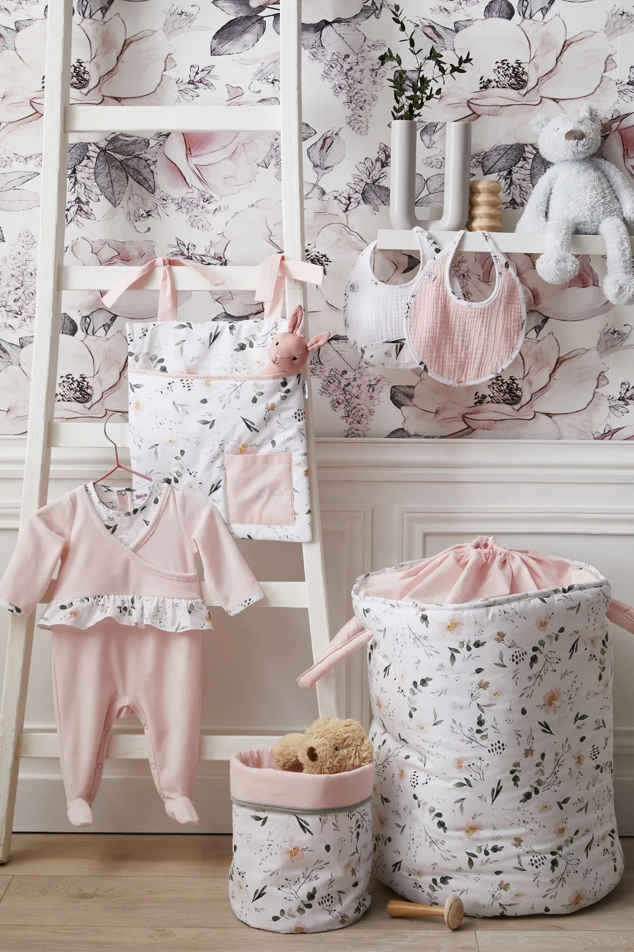 Dors-bien velours blush à volant imprimé - Sweet Garden - Pyjamas par BB&Co