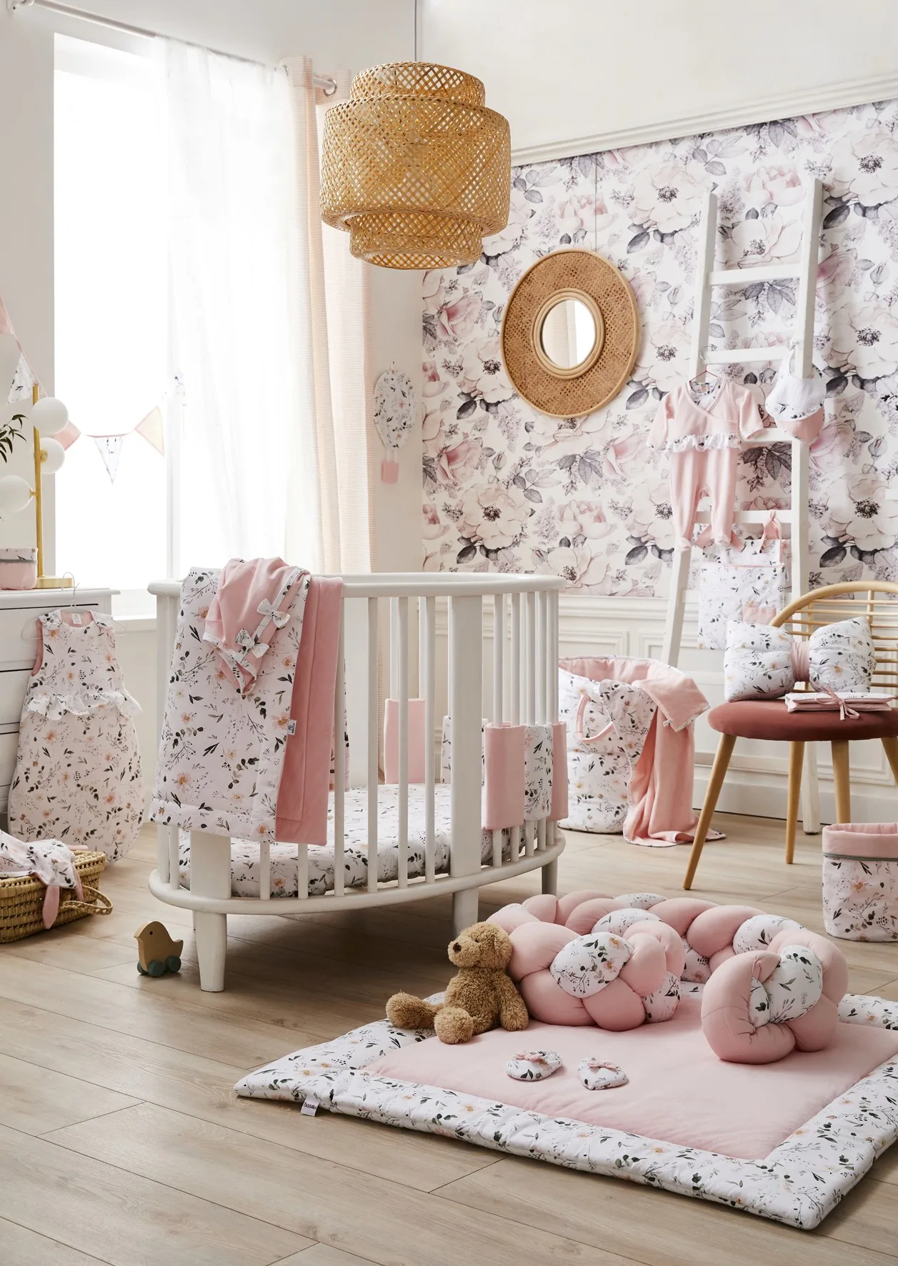 Dors-bien velours blush à volant imprimé - Sweet Garden - Pyjamas par BB&Co