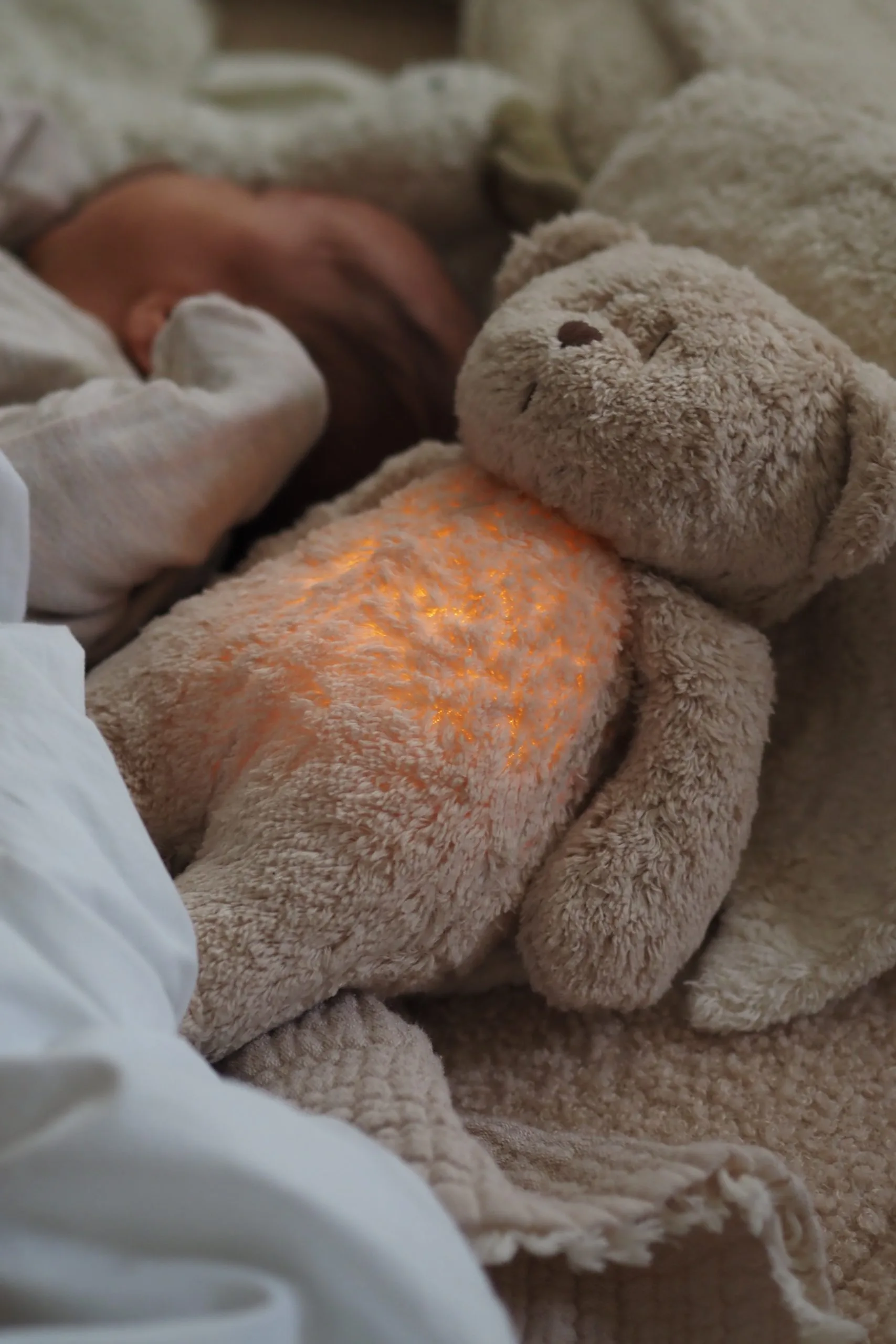 Moonie - ourson nature bio avec sons & lumières cappuccino – Image 5